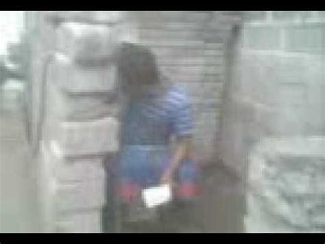 Una joven se percató que en <b>el</b> bar Shannon´s, espiaban con cámara oculta <b>el</b> baño de mujeres en la ciudad de Zacatecas. . Espiando el bao